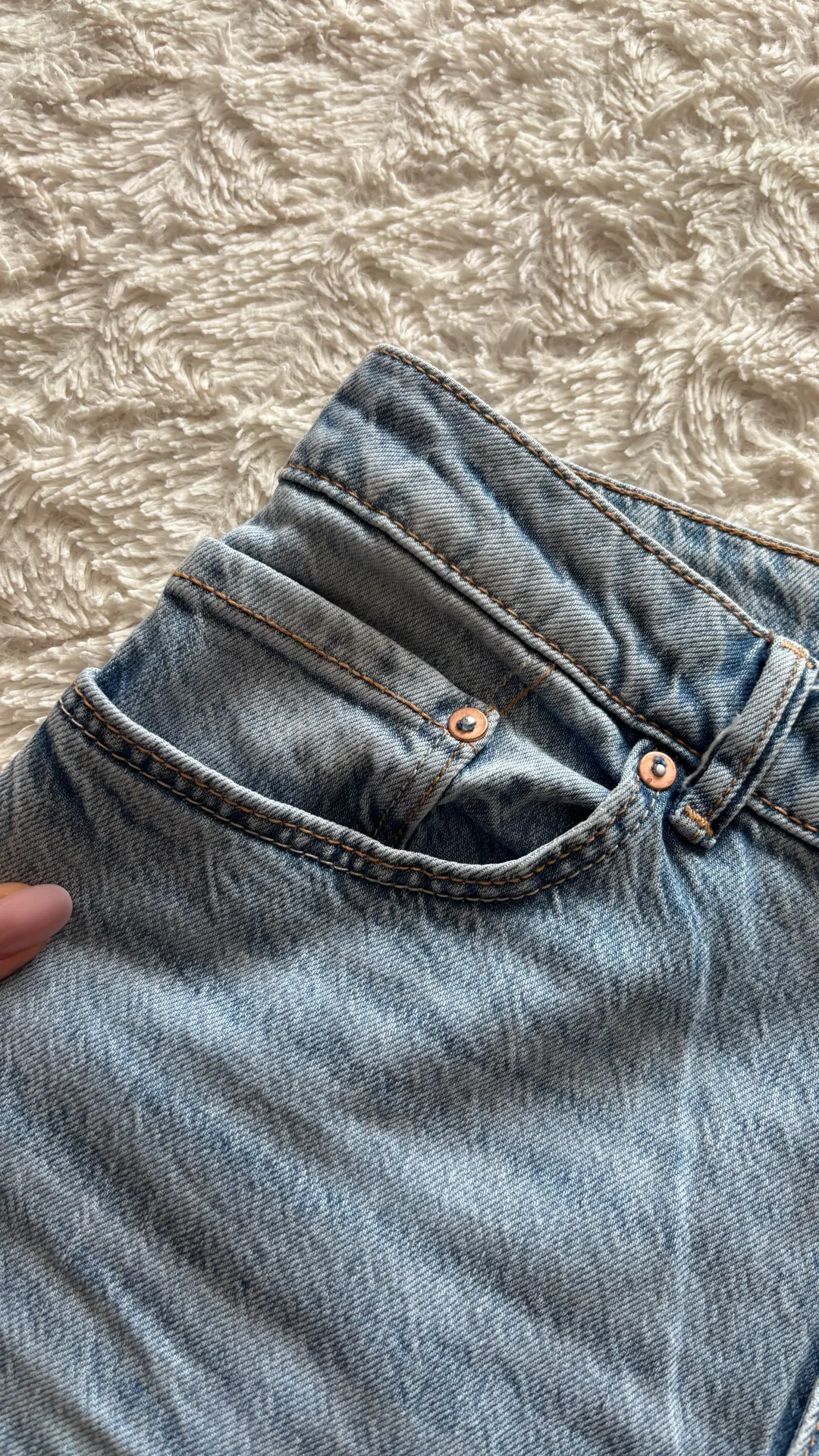 MOM FIT šviesiai mėlyni džinsai 3