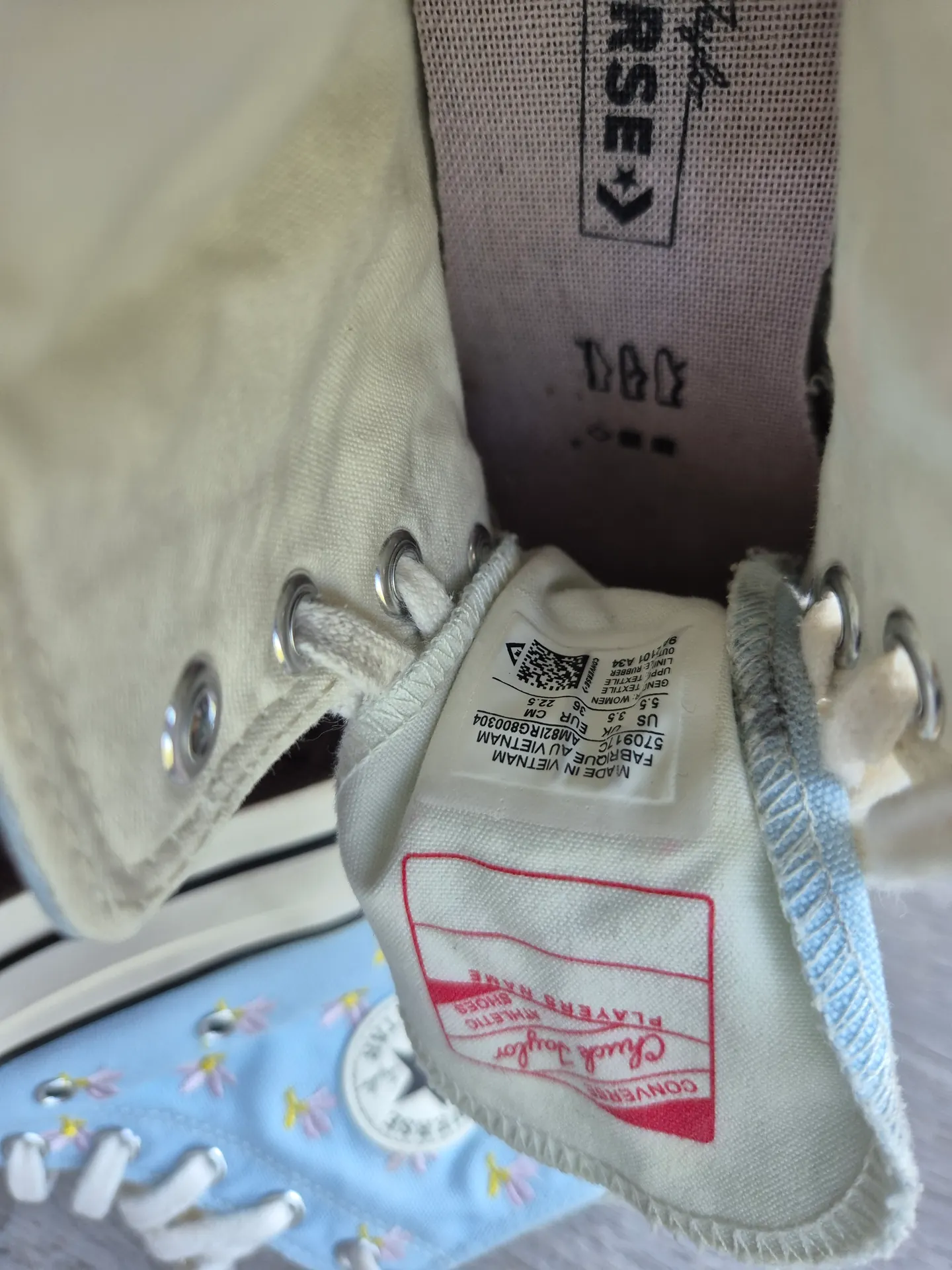Converse Chuck Taylor All Star 4