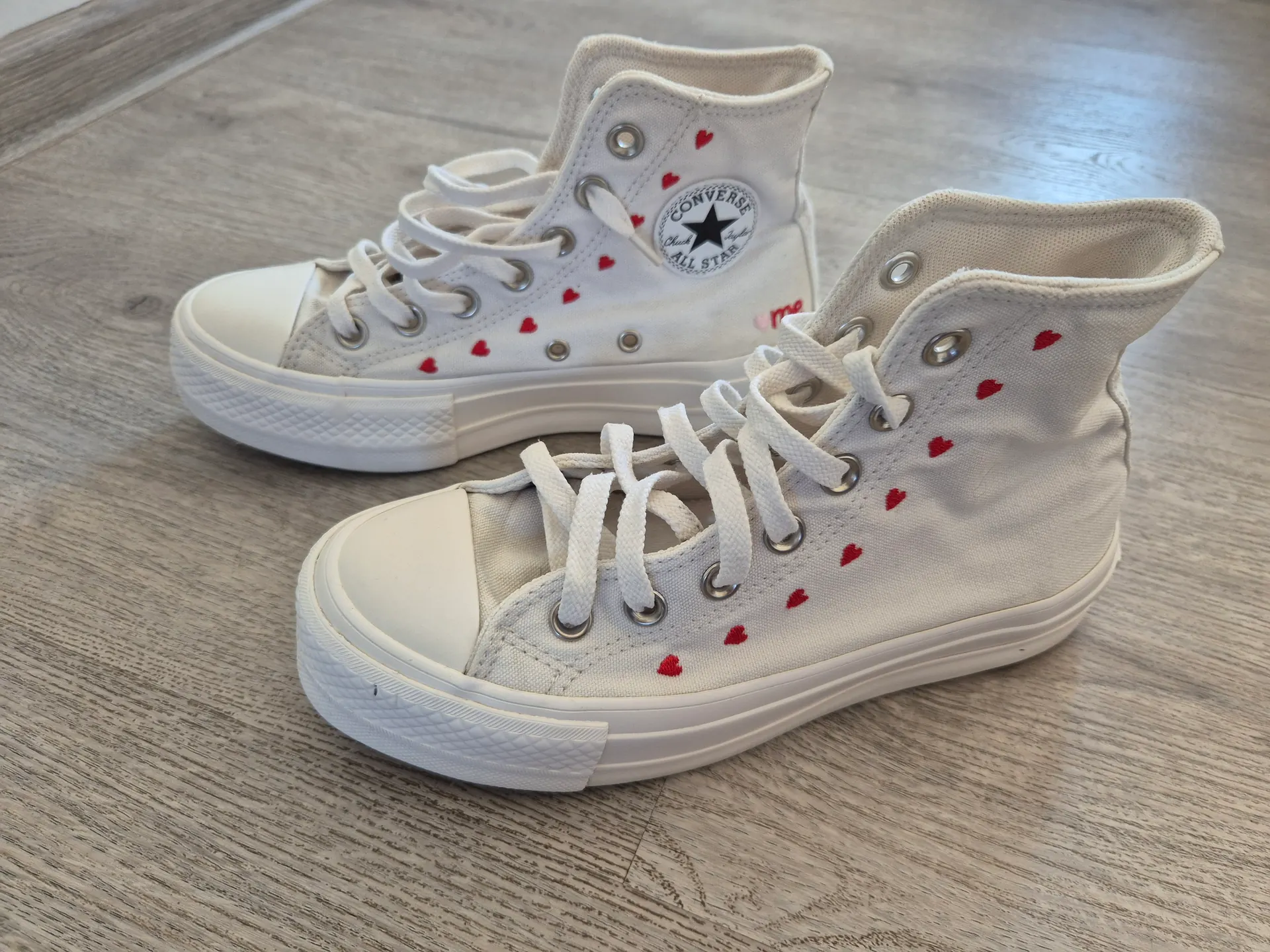 Converse All Star, Chuck Taylor balti sportbačiai 2