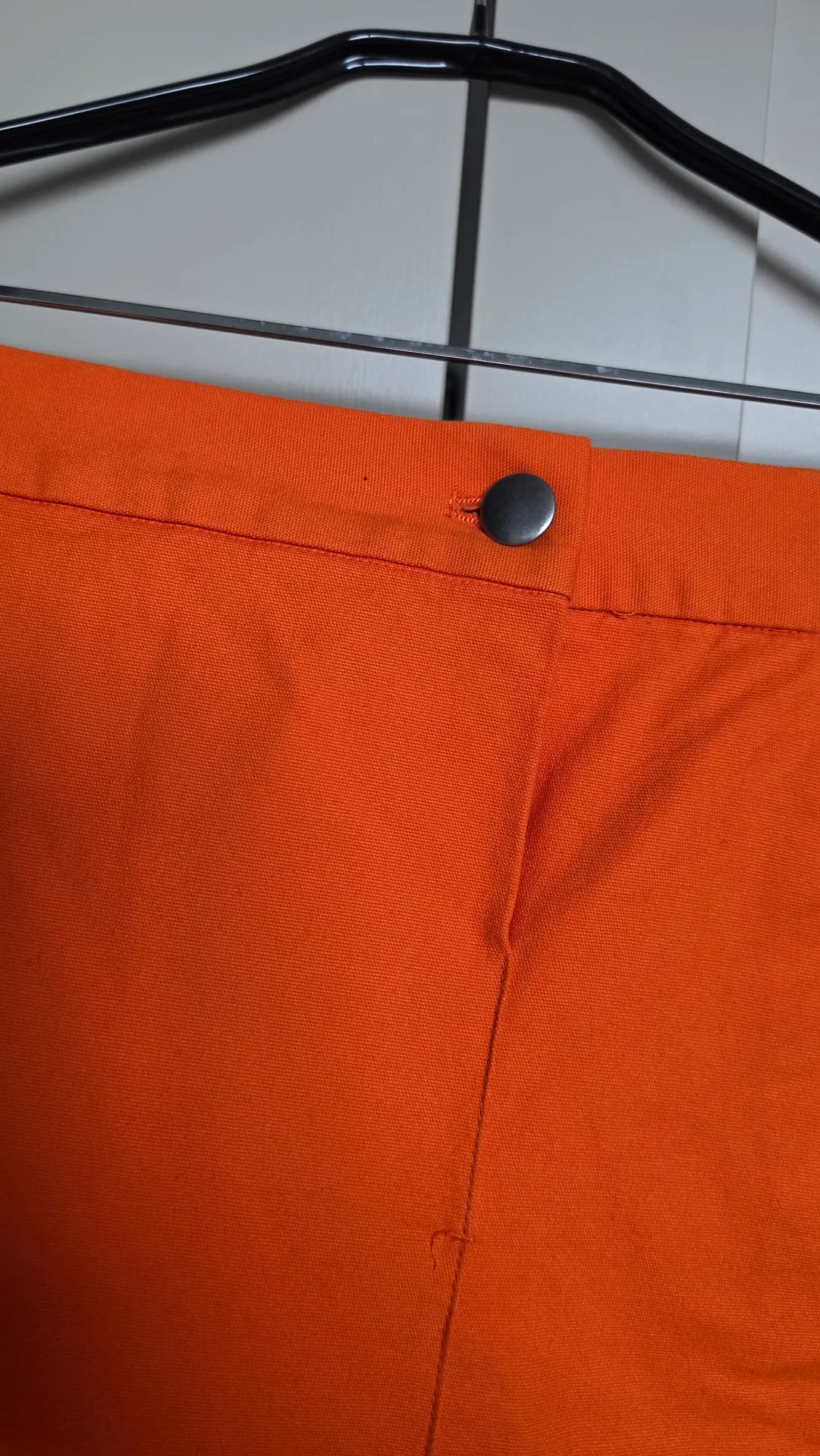 Oranžinis COS sijonas su kišenėmis 2