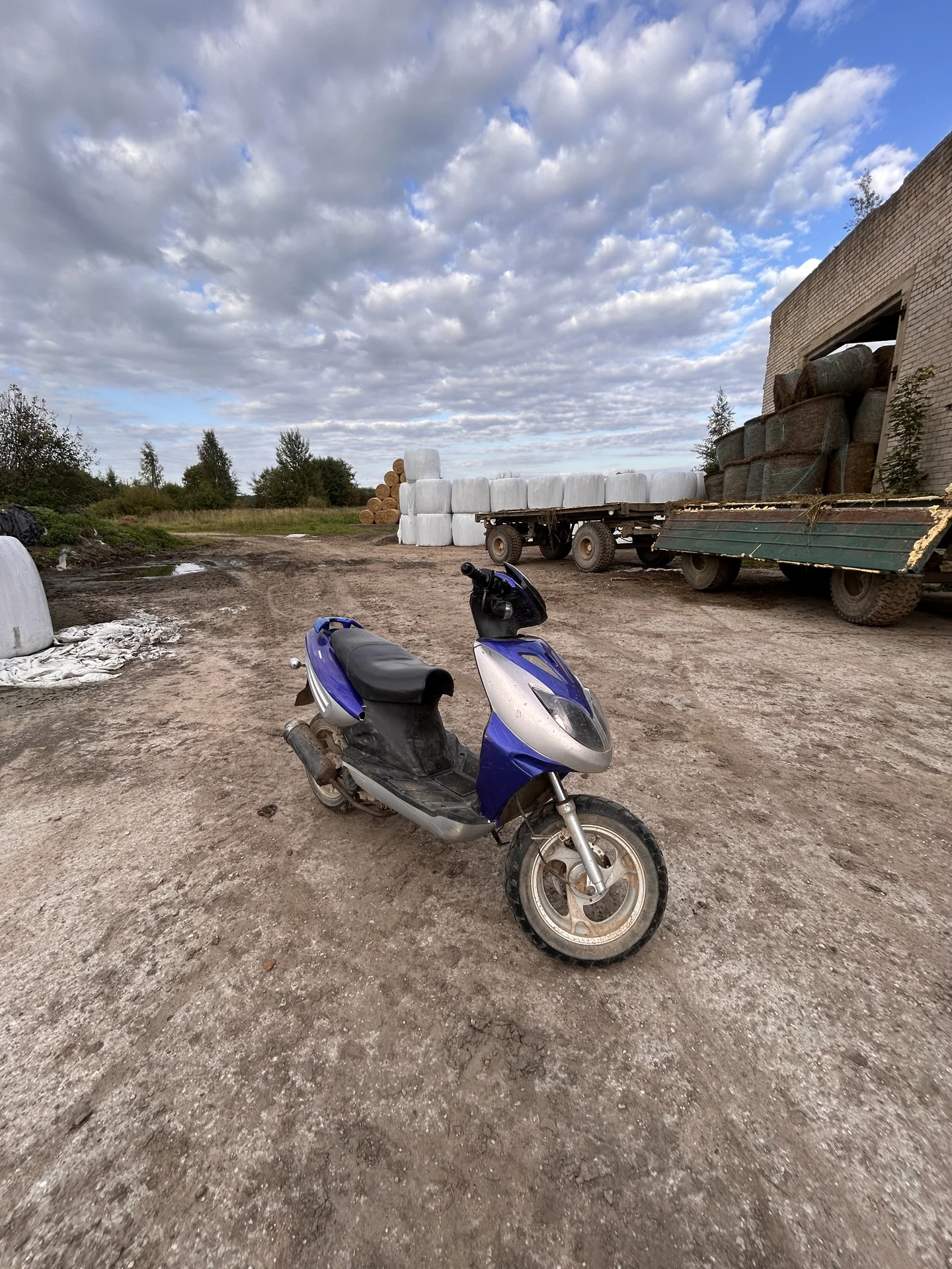Motoroleris be dokumentu 2
