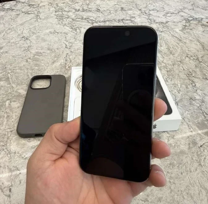 iPhone 15 pro, 256gb 5