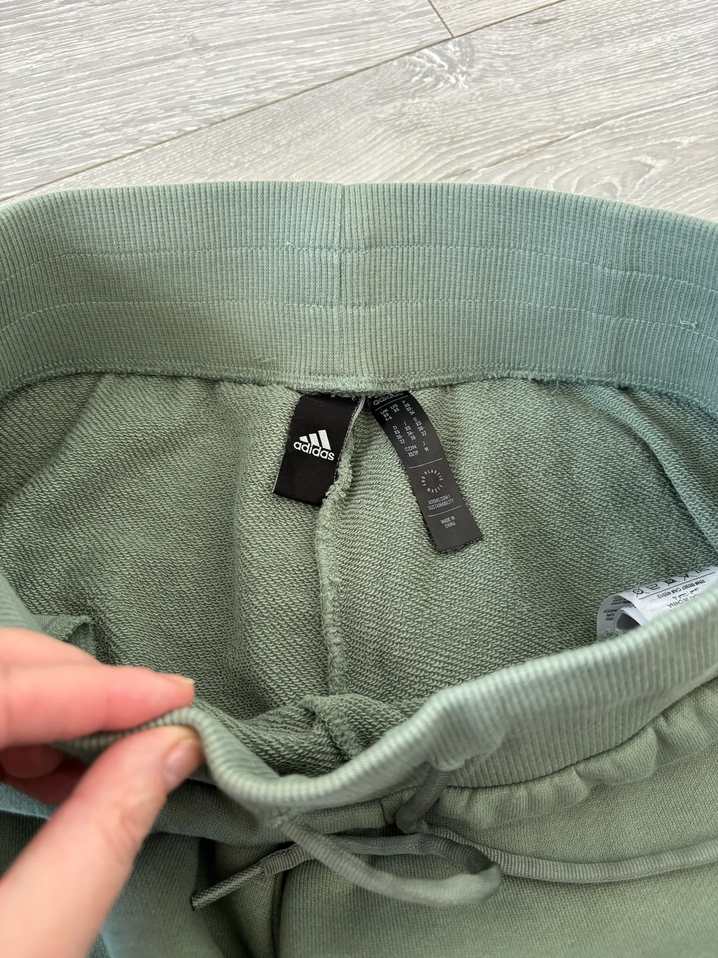 Adidas M 4
