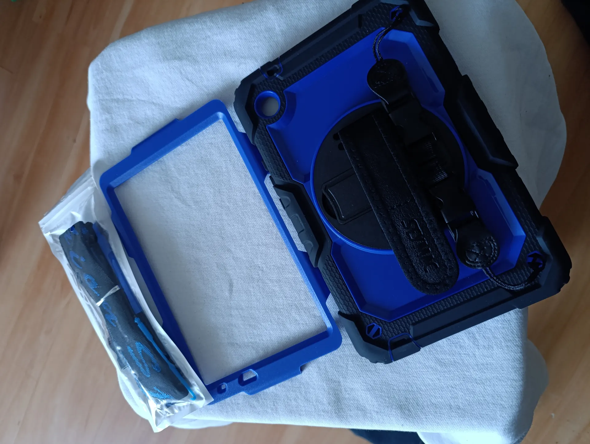 Huawei t8 blue 4