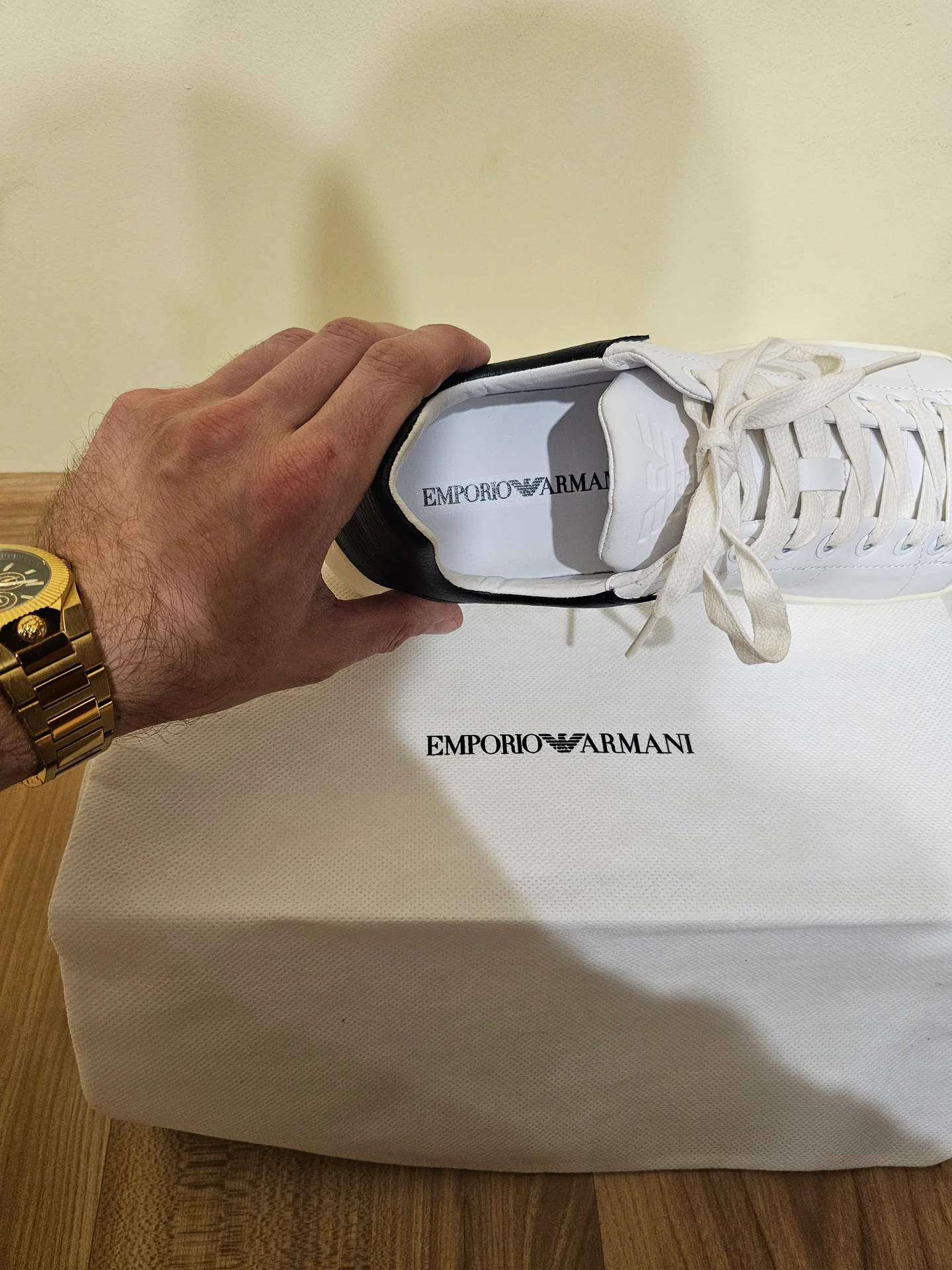 Emporio armani kedai 4