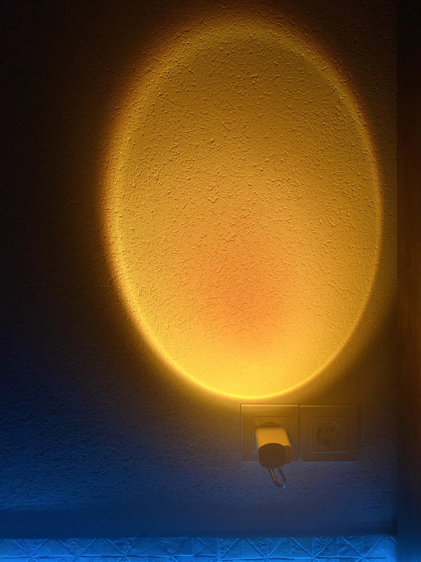 LED lemputė 2