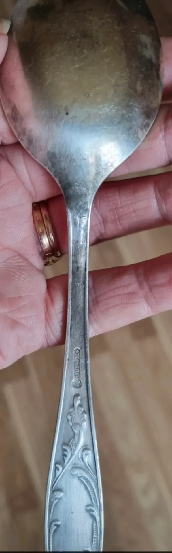Melchioriniai šaukštai su dėžute. 2