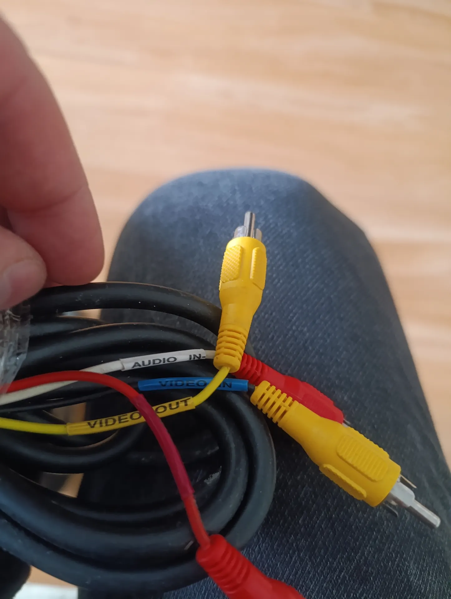 Scart laidas su tulpem 5