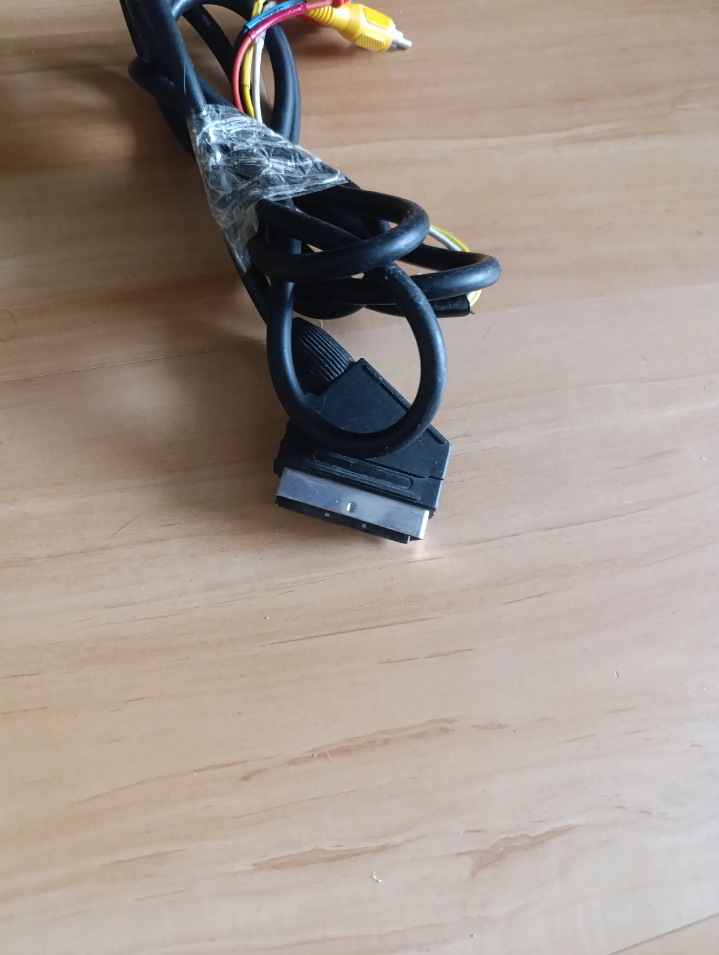 Scart laidas su tulpem 3