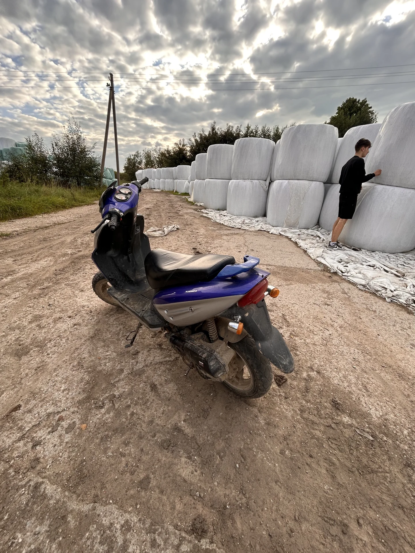 Motoroleris be dokumentu 5