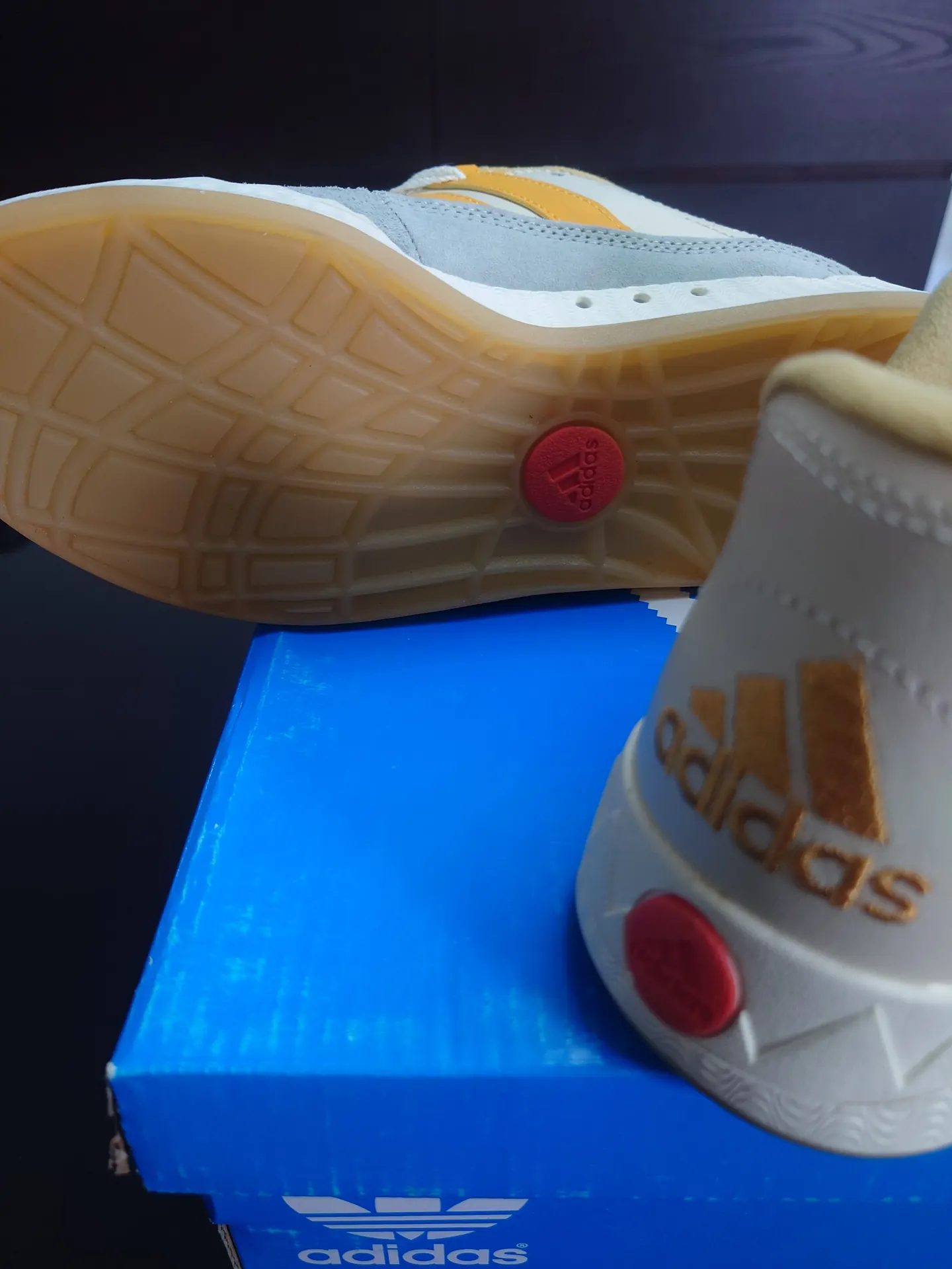 Adidas 4