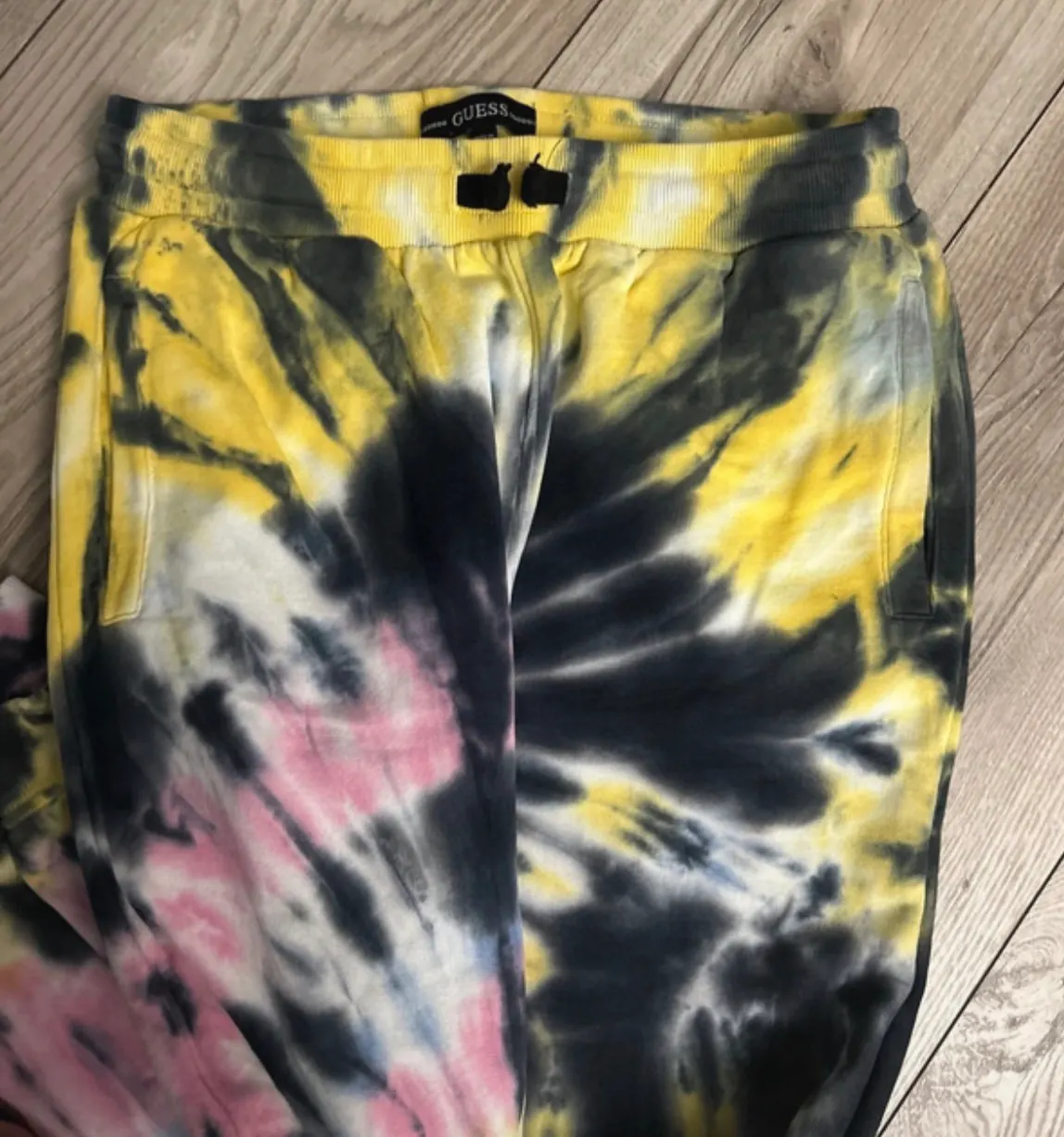 Guess kelnės 2