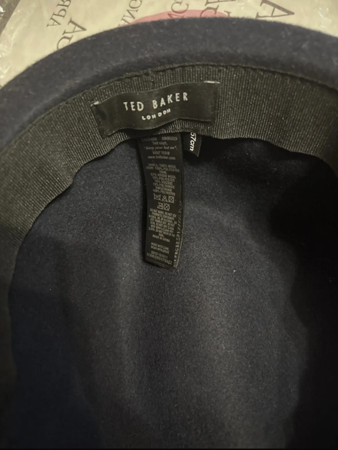 TED BAKER skrybėlė 3