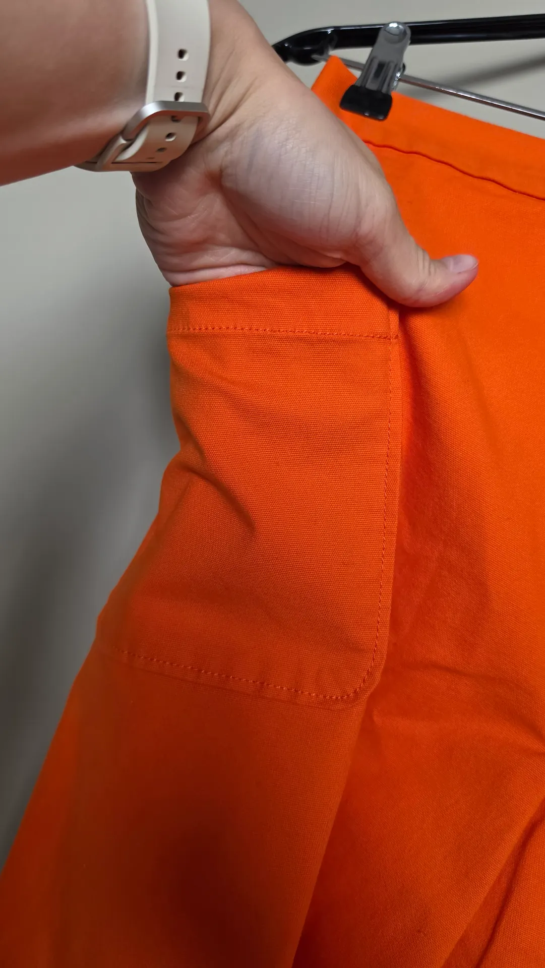Oranžinis COS sijonas su kišenėmis 4