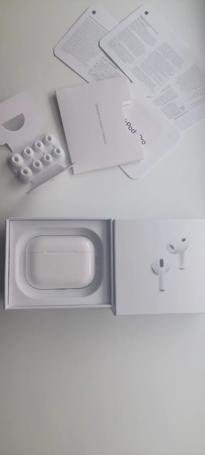Airpods Pro 3 4