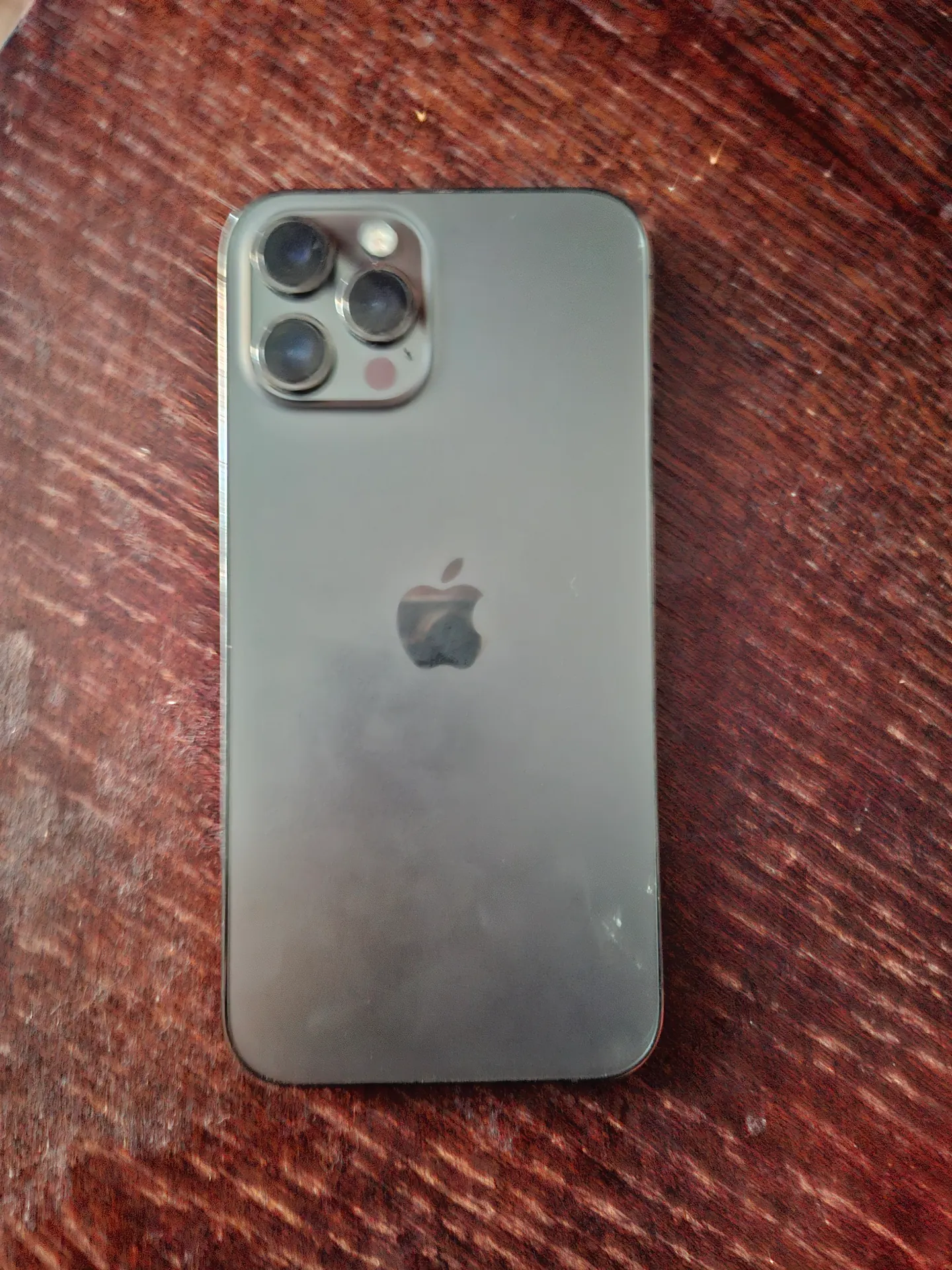 Iphone 12promax 4