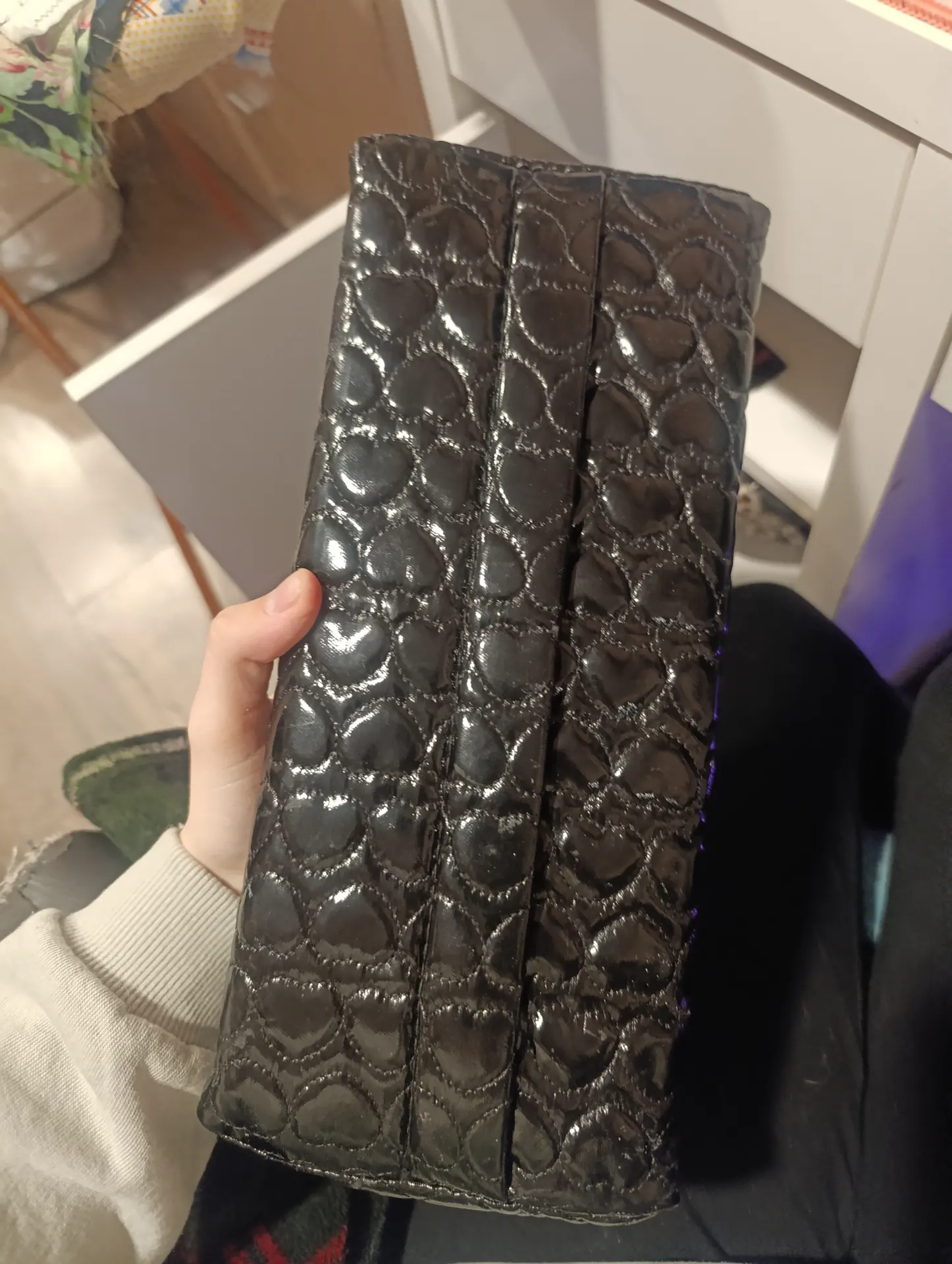Rankų pagalvėlė 2