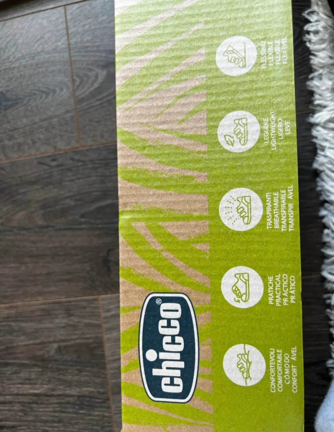 Aulinukai Chicco 4