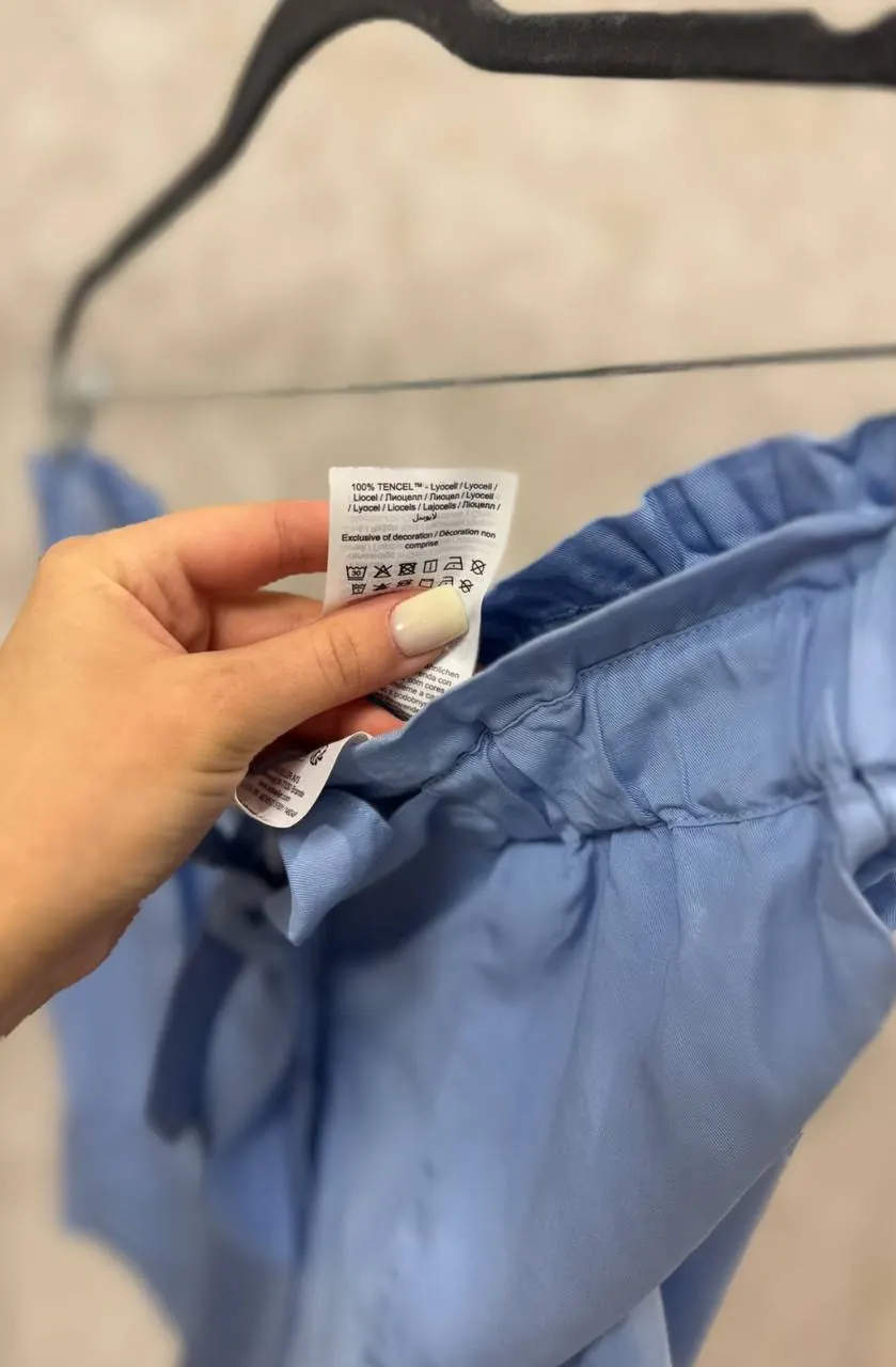Nauji 100% lyocell mėlyni šortai su kišenėmis Mamalicious S dydis 2